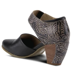 L'Artiste By Spring Step Toolie Black Leather (Women's) -Dansko Shoe Store Blk 7 cccf1d55 bb56 4afa 89d5 e2f5b44f1899