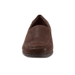 Trotters Deanna Slip-On Brown Mini Dots (Women's) -Dansko Shoe Store Brn 4 f3503511 585f 4280 9dec 96d9651ff48d