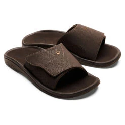 OluKai Nalu Slide Sandal Dark Java (Men's) -Dansko Shoe Store Java 4