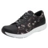 TRAQ® Alegria Qest Sneaker Jungle Fauna (Women's)