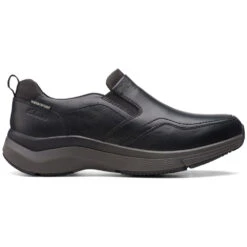 Clarks Wave2.0 Edge Black Waterproof Leather (Men's) -Dansko Shoe Store Wave2 Blk 3