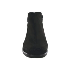 SAS Jade Bootie Onyx Nubuck (Women's) -Dansko Shoe Store onyx 4 d41a35bc 0900 4a3f a9a4 72687aafe83a